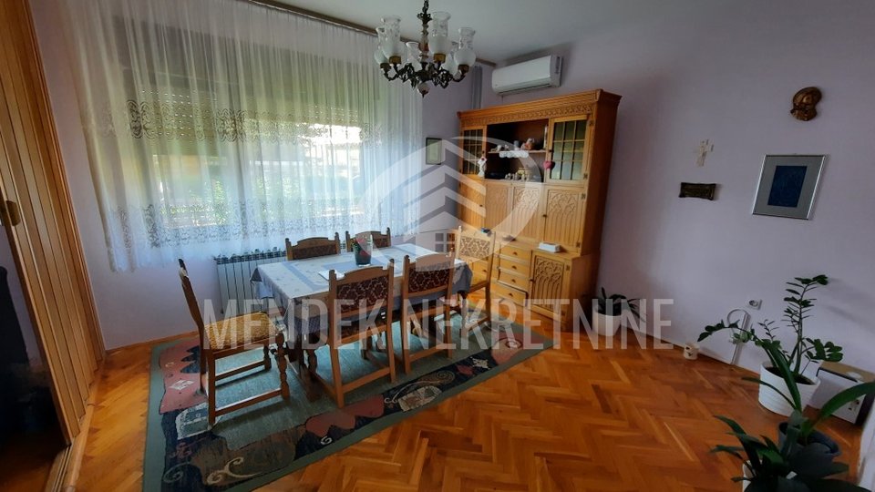 Haus, 250 m2, Verkauf, Varaždin - Centar