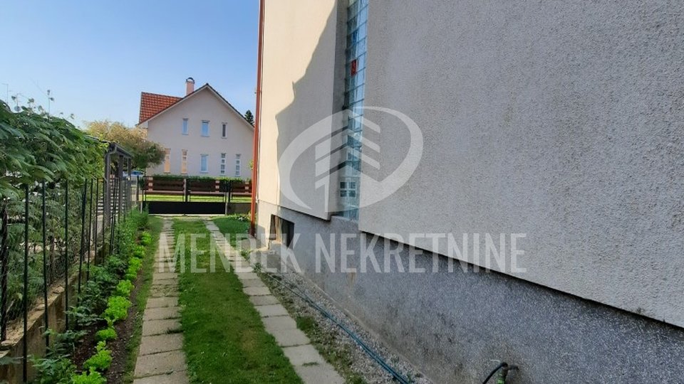 Haus, 250 m2, Verkauf, Varaždin - Centar