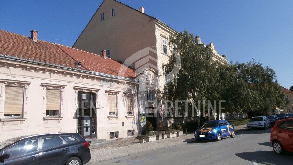 Commercial Property, 50 m2, For Rent, Varaždin - Centar
