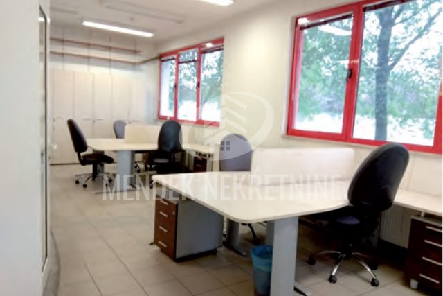 Commercial Property, 50 m2, For Rent, Trnovec