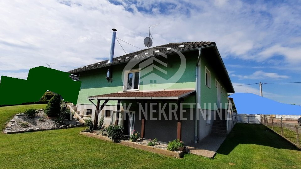 House, 300 m2, For Sale, Varaždin - Jalkovec