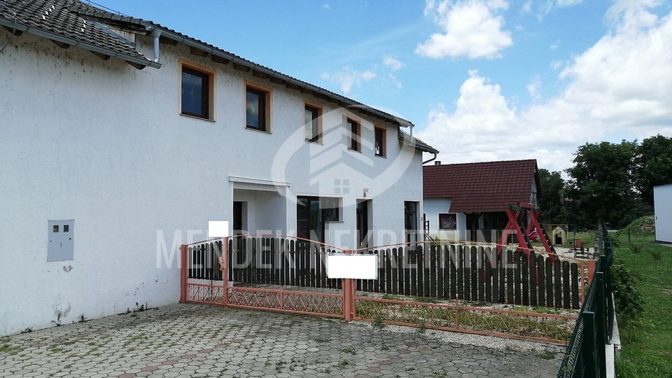 Commercial Property, 324 m2, For Sale, Sveti Đurđ
