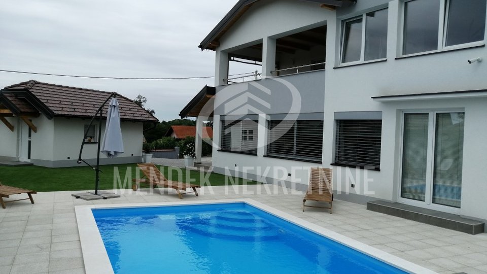 House, 304 m2, For Sale, Vinica Breg