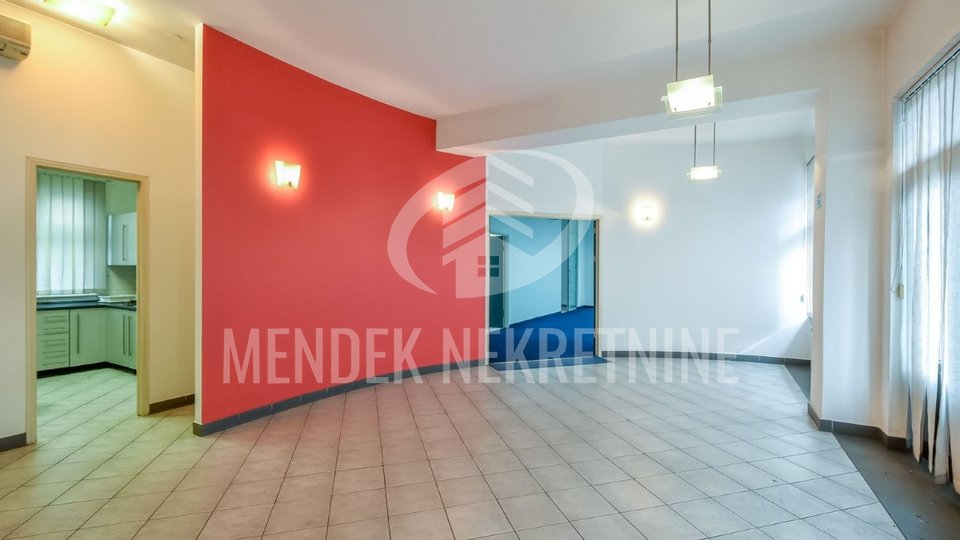 Commercial Property, 1220 m2, For Sale, Zagreb - Donji Grad