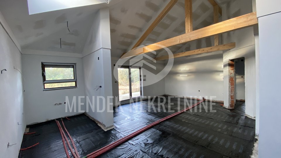 House, 149 m2, For Sale, Peklenica