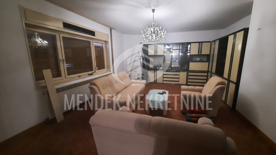 Hiša, 350 m2, Najem, Varaždin - Centar