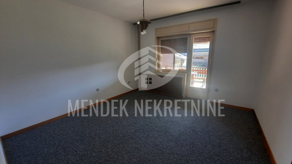 House, 350 m2, For Rent, Varaždin - Centar