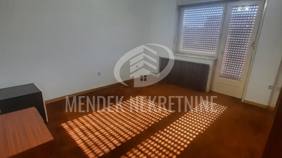 Hiša, 350 m2, Najem, Varaždin - Centar
