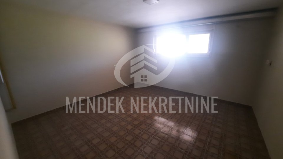 Hiša, 350 m2, Najem, Varaždin - Centar