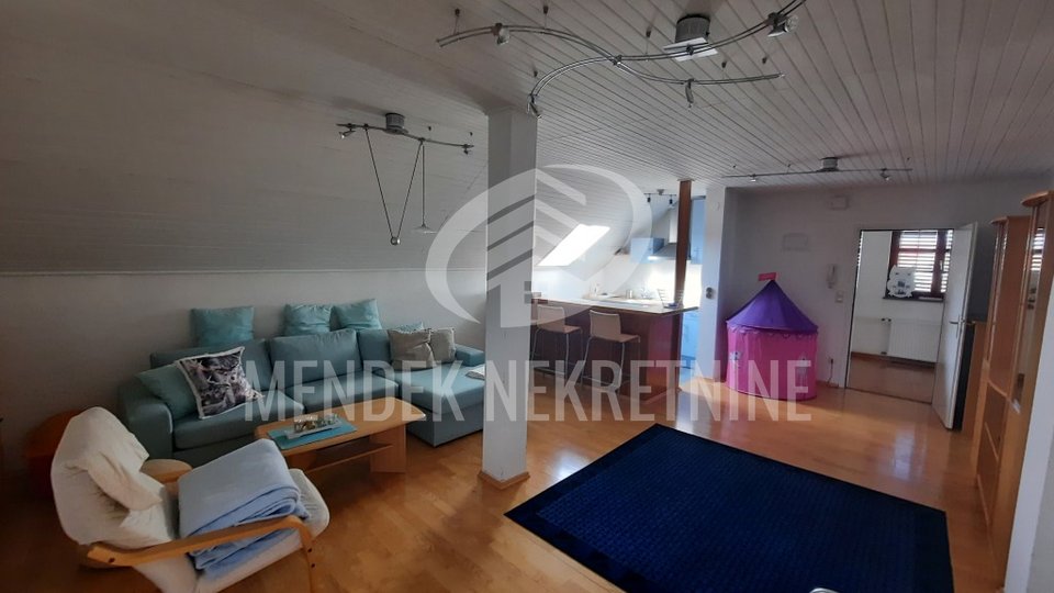 House, 350 m2, For Sale, Varaždin - Jalkovečka