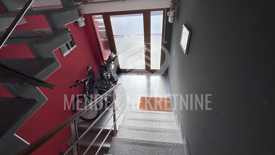 Commercial Property, 490 m2, For Sale, Čakovec - Centar
