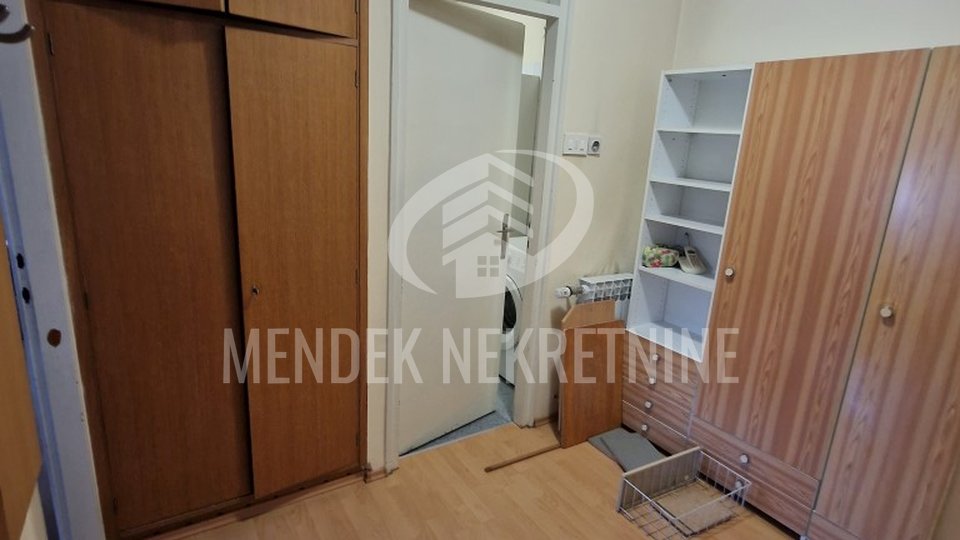 Apartment, 37 m2, For Rent, Varaždin - Centar