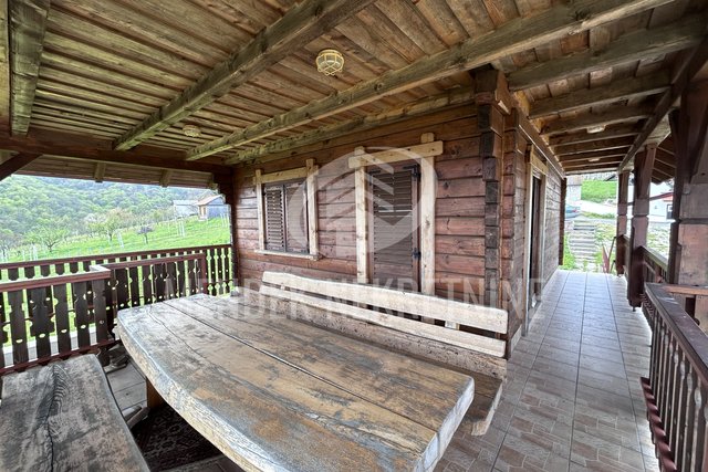 Drvena kuća s panoramskim pogledom, Novi Marof - okolica, prodaja
