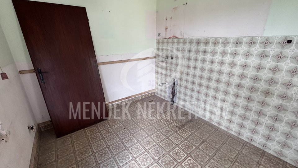 Vikend kuća 80 m2 na parceli od 1100 m2, Halić - Varaždin Breg, prodaja