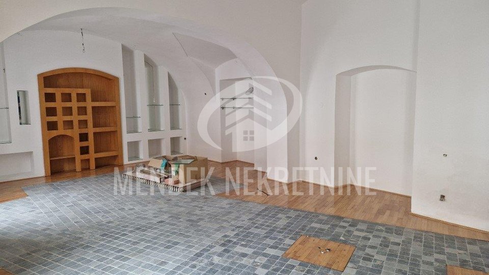 Commercial Property, 80 m2, For Rent, Varaždin - Centar