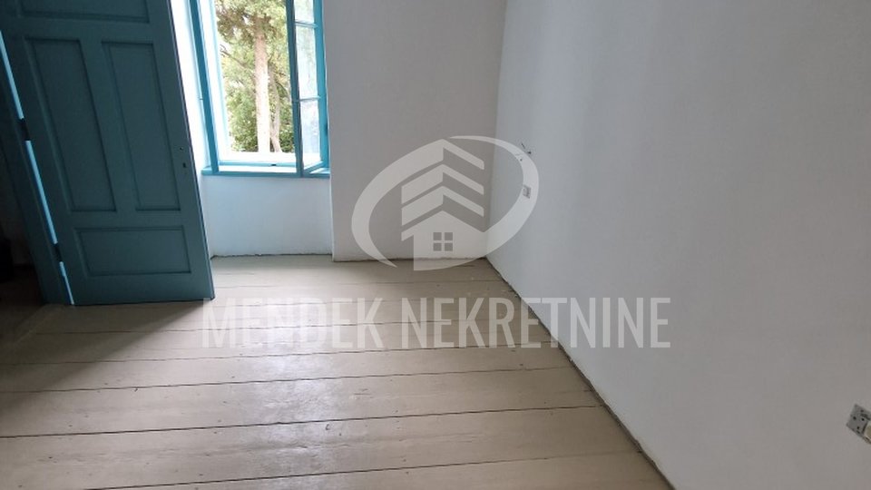 House, 200 m2, For Sale, Novi Vinodolski