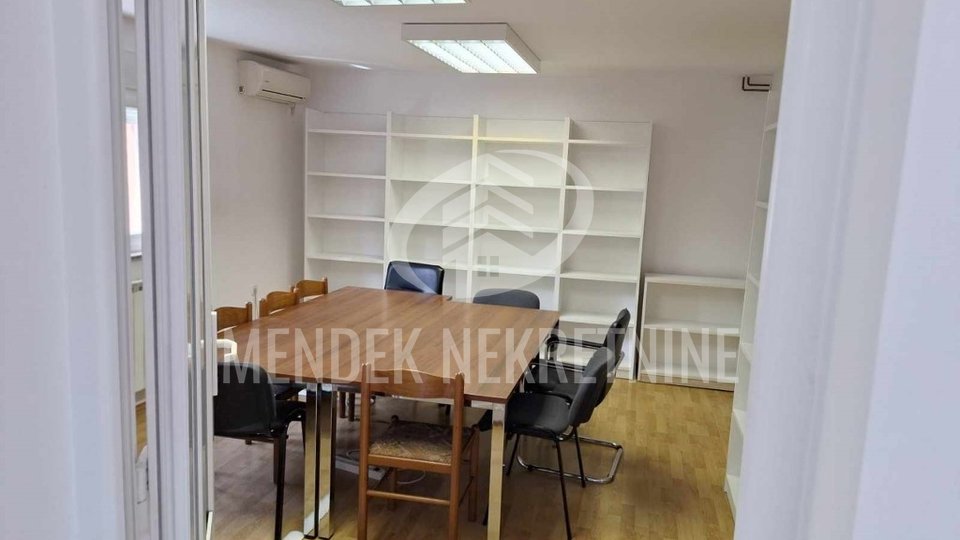 Commercial Property, 200 m2, For Sale, Varaždin - Koprivnička