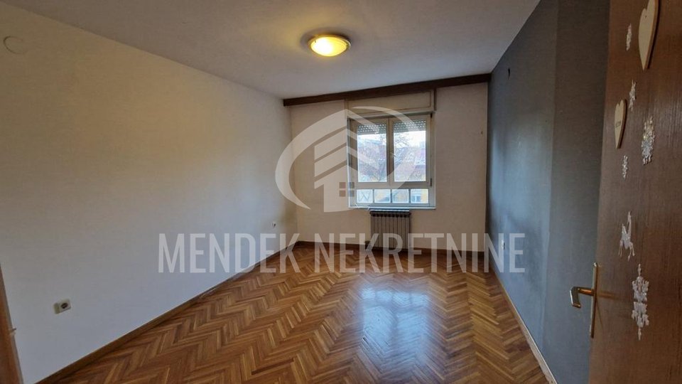 2 soban stan 50 m2, 3. kat, Varaždin, Centar, prodaja