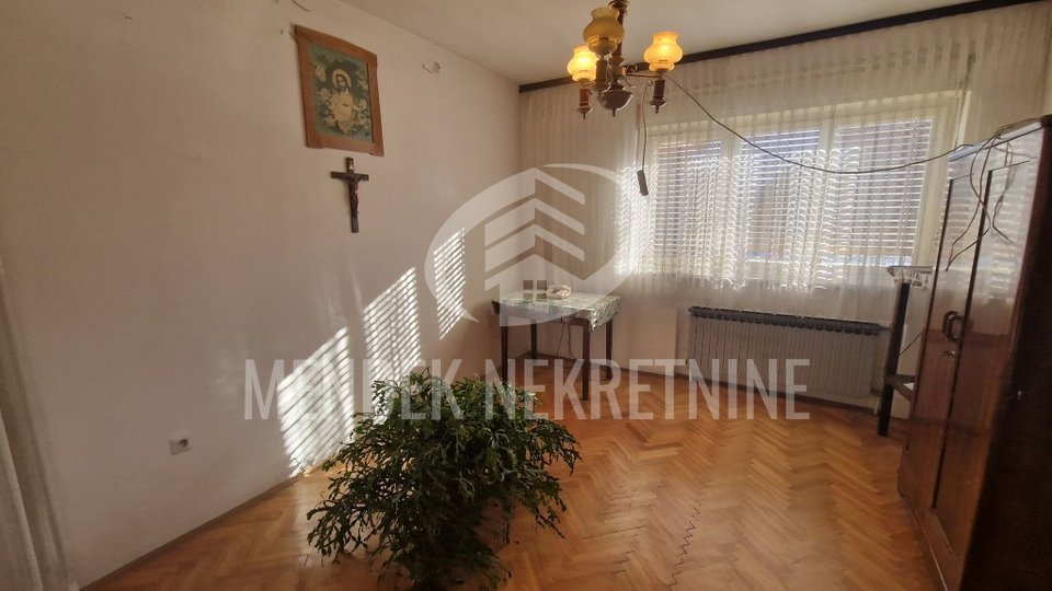 House, 240 m2, For Sale, Ključ