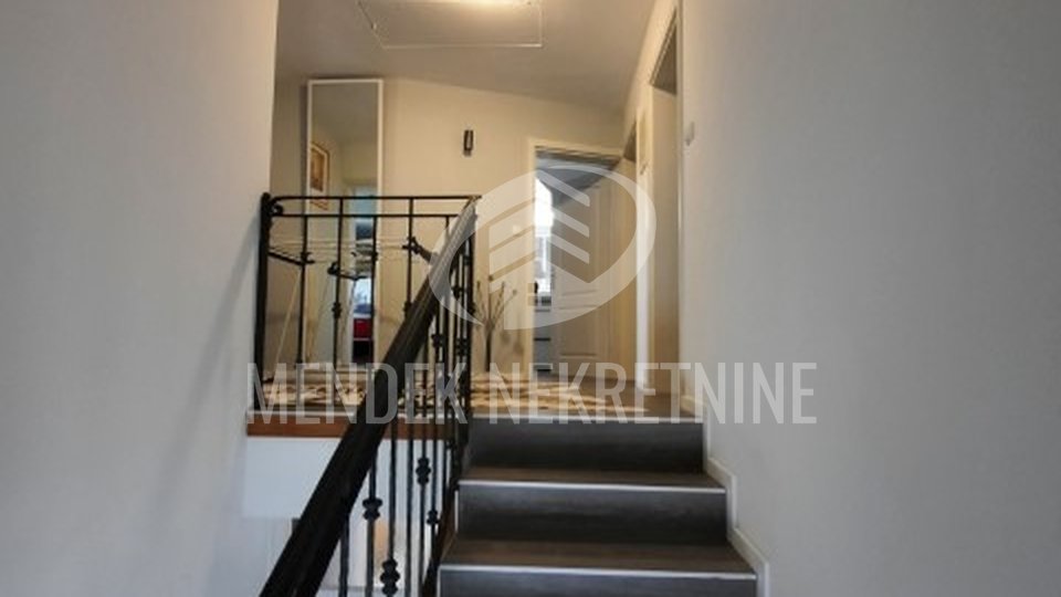 House, 332 m2, For Sale, Hrašćica