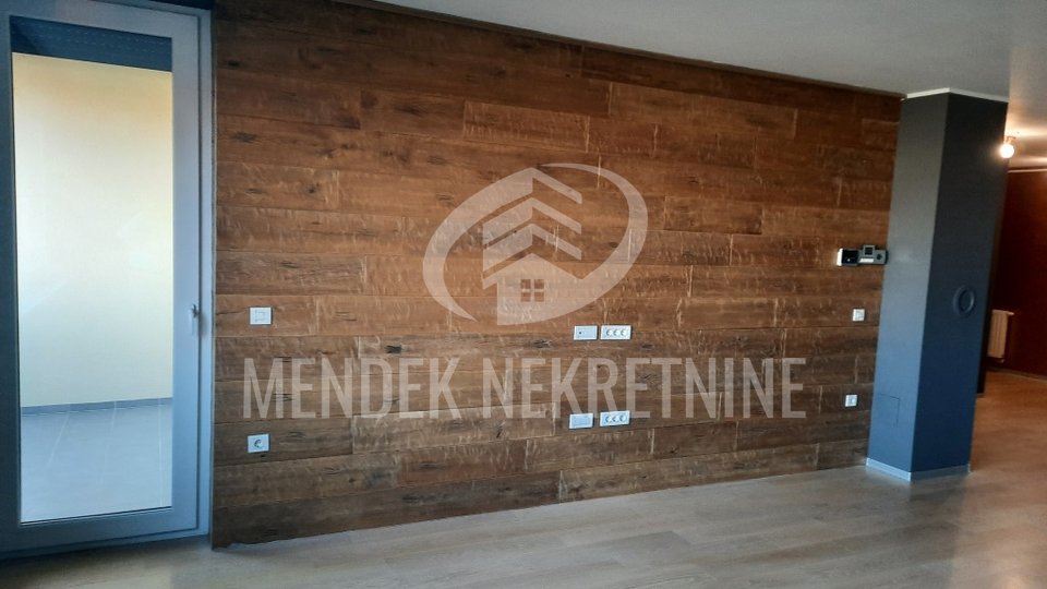 Commercial Property, 74 m2, For Rent, Varaždin - Centar