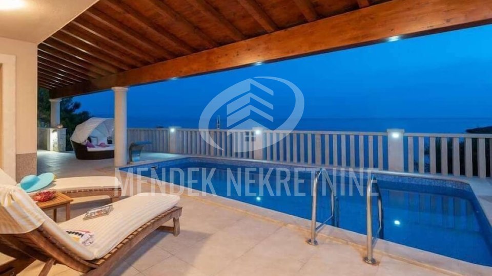 Hiša, 330 m2, Prodaja, Korčula