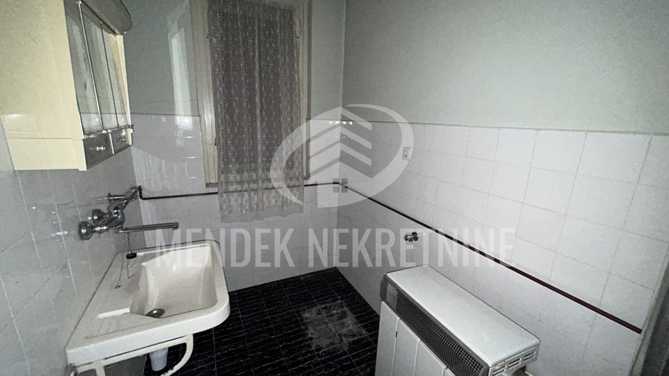 House, 120 m2, For Sale, Varaždin - Biškupec