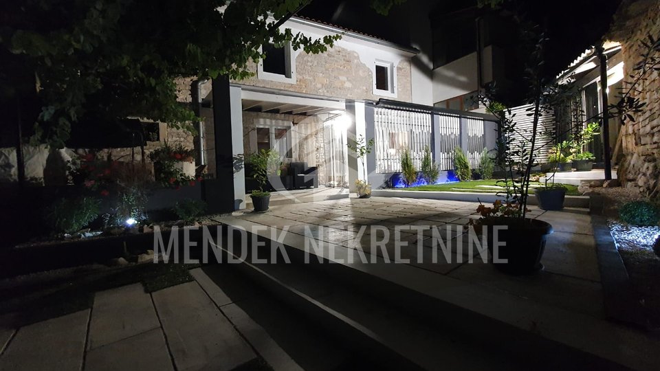 House, 140 m2, For Sale, Žminj