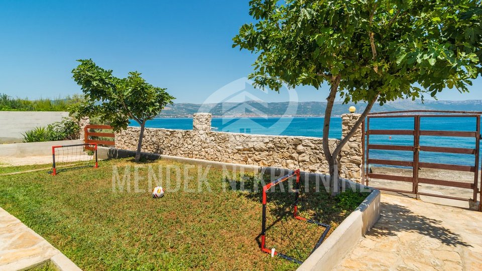 House, 260 m2, For Sale, Slatine