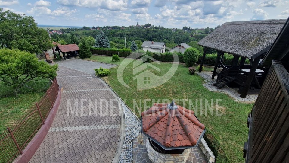 House, 250 m2, For Sale, Varaždin Breg