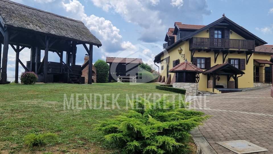 Holiday Apartment, 250 m2, For Sale, Varaždin Breg