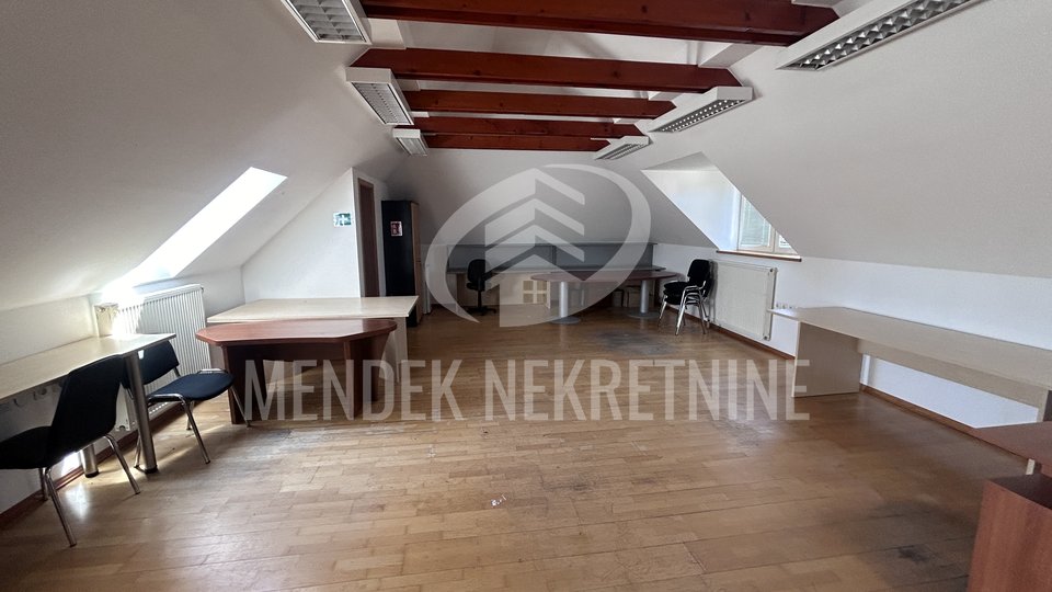 Commercial Property, 59 m2, For Rent, Varaždin - Centar