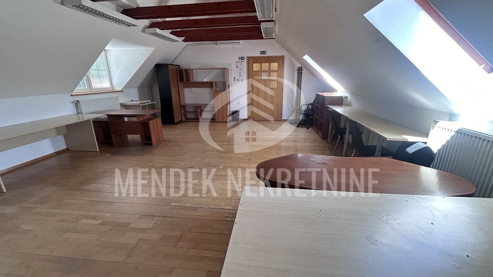 Commercial Property, 59 m2, For Rent, Varaždin - Centar