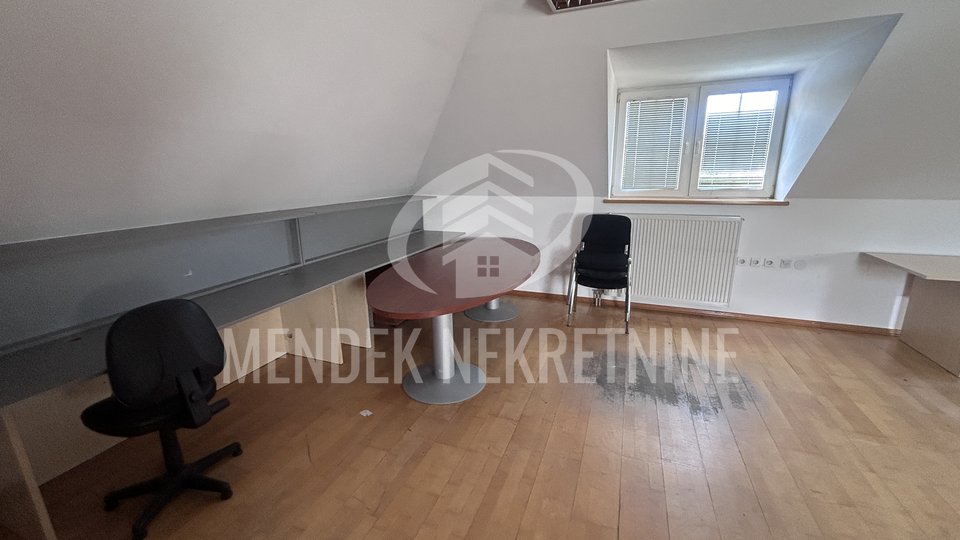 Commercial Property, 59 m2, For Rent, Varaždin - Centar