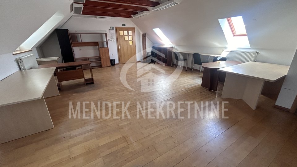 Commercial Property, 59 m2, For Rent, Varaždin - Centar