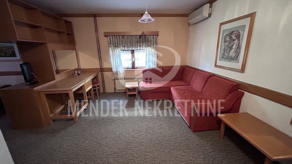 House, 340 m2, For Sale, Varaždin - Centar