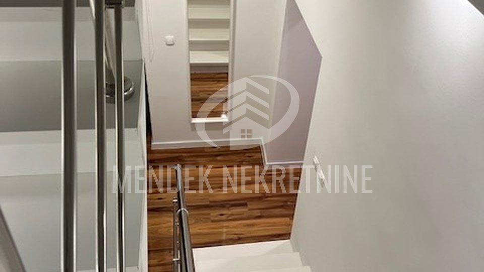 House, 250 m2, For Rent, Varaždin - Centar