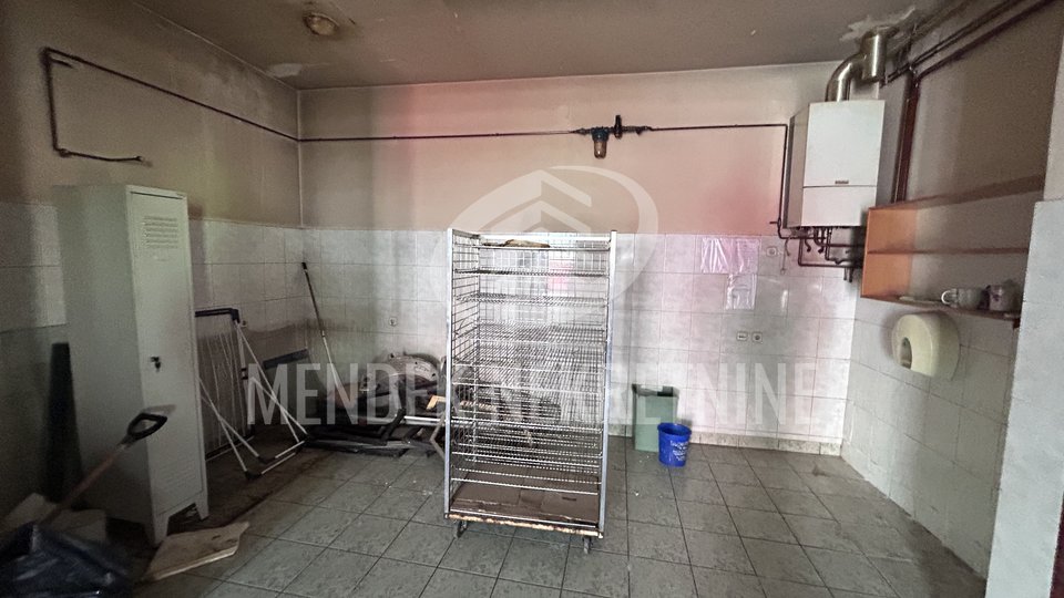 Commercial Property, 45 m2, For Rent, Varaždin - Centar