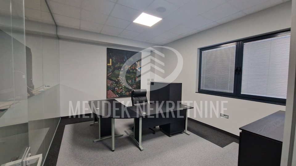 Commercial Property, 237 m2, For Rent, Varaždin - Koprivnička