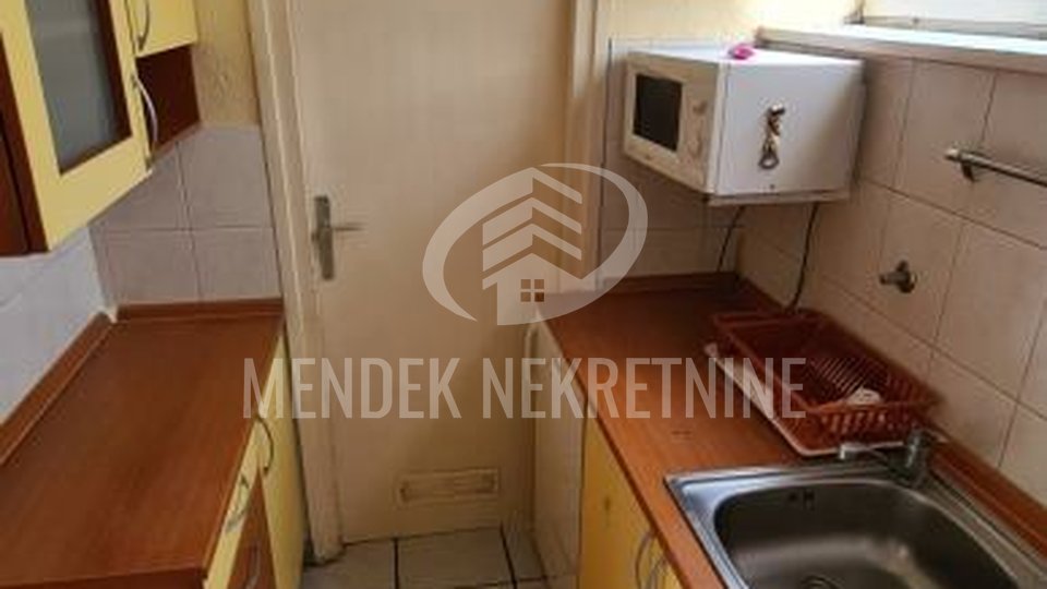 Apartment, 24 m2, For Sale, Varaždin - Centar