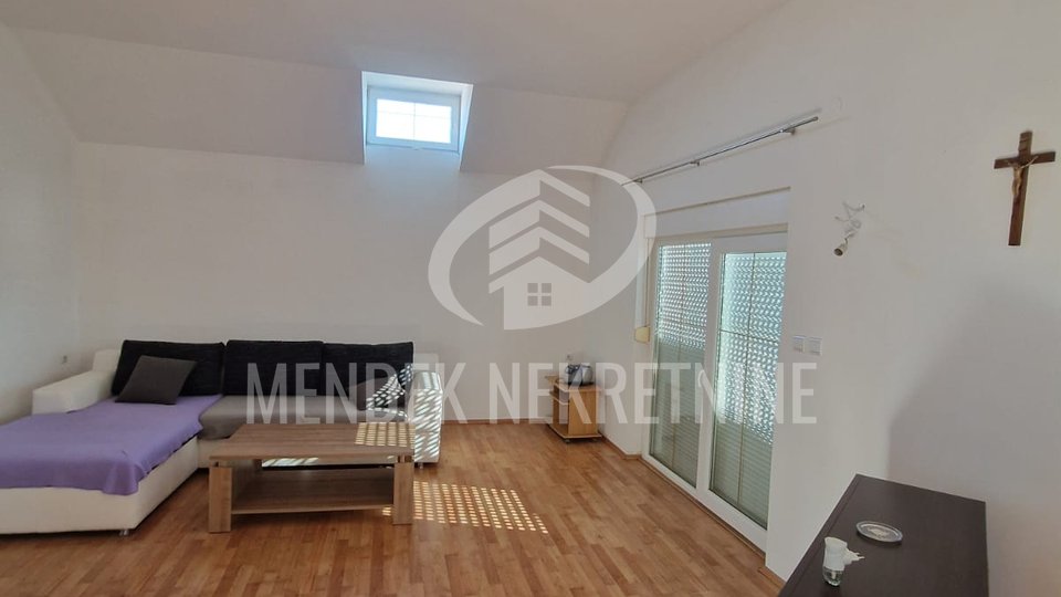 Casa, 240 m2, Vendita, Trnovec