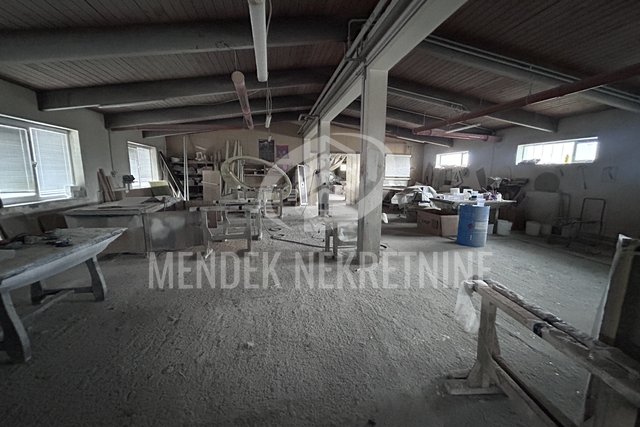 Commercial Property, 2231 m2, For Rent, Trnovec