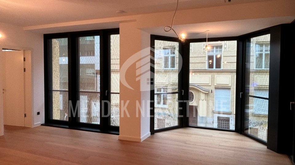 Commercial Property, 135 m2, For Sale, Zagreb - Donji Grad