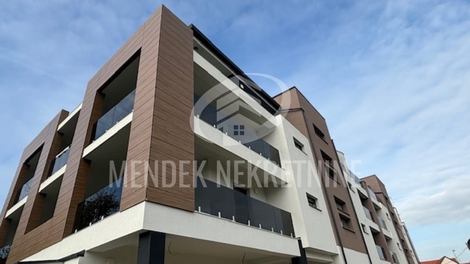 LUKSUZNI 4-S PENTHOUSE 150,96 m2, 3. kat, Varaždin, centar, prodaja