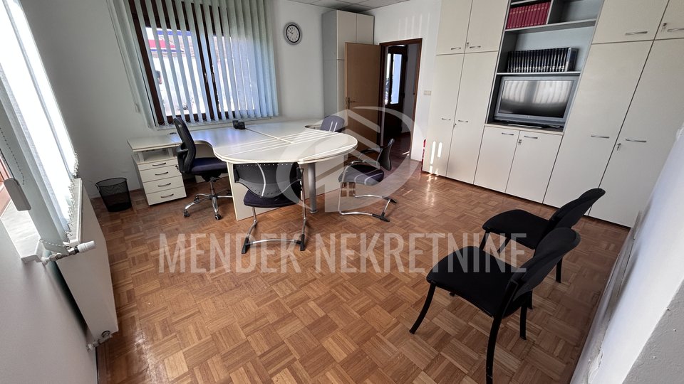 Commercial Property, 55 m2, For Rent, Varaždin - Centar