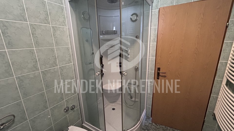 Commercial Property, 55 m2, For Rent, Varaždin - Centar