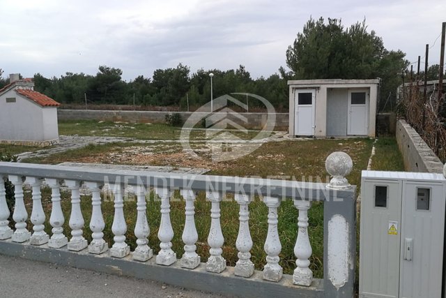 House, 7 m2, For Sale, Vir