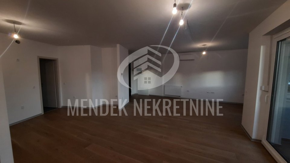 Commercial Property, 93 m2, For Rent, Varaždin - Vilka Novaka