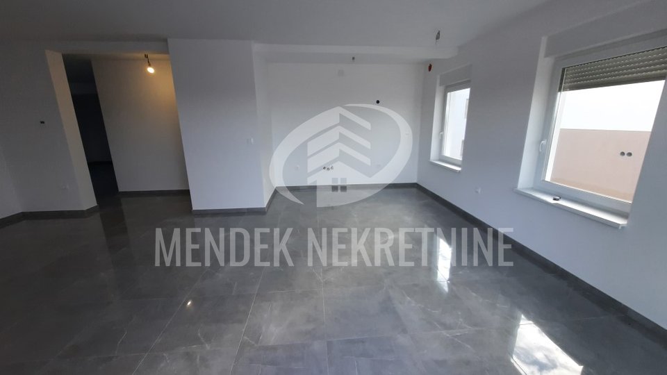 Apartment, 180 m2, For Sale, Varaždin - Hallers