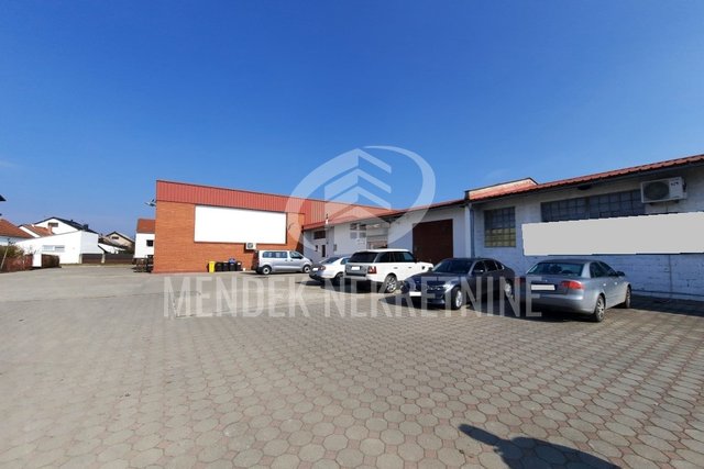 Commercial Property, 1700 m2, For Sale, Varaždin - Biškupec